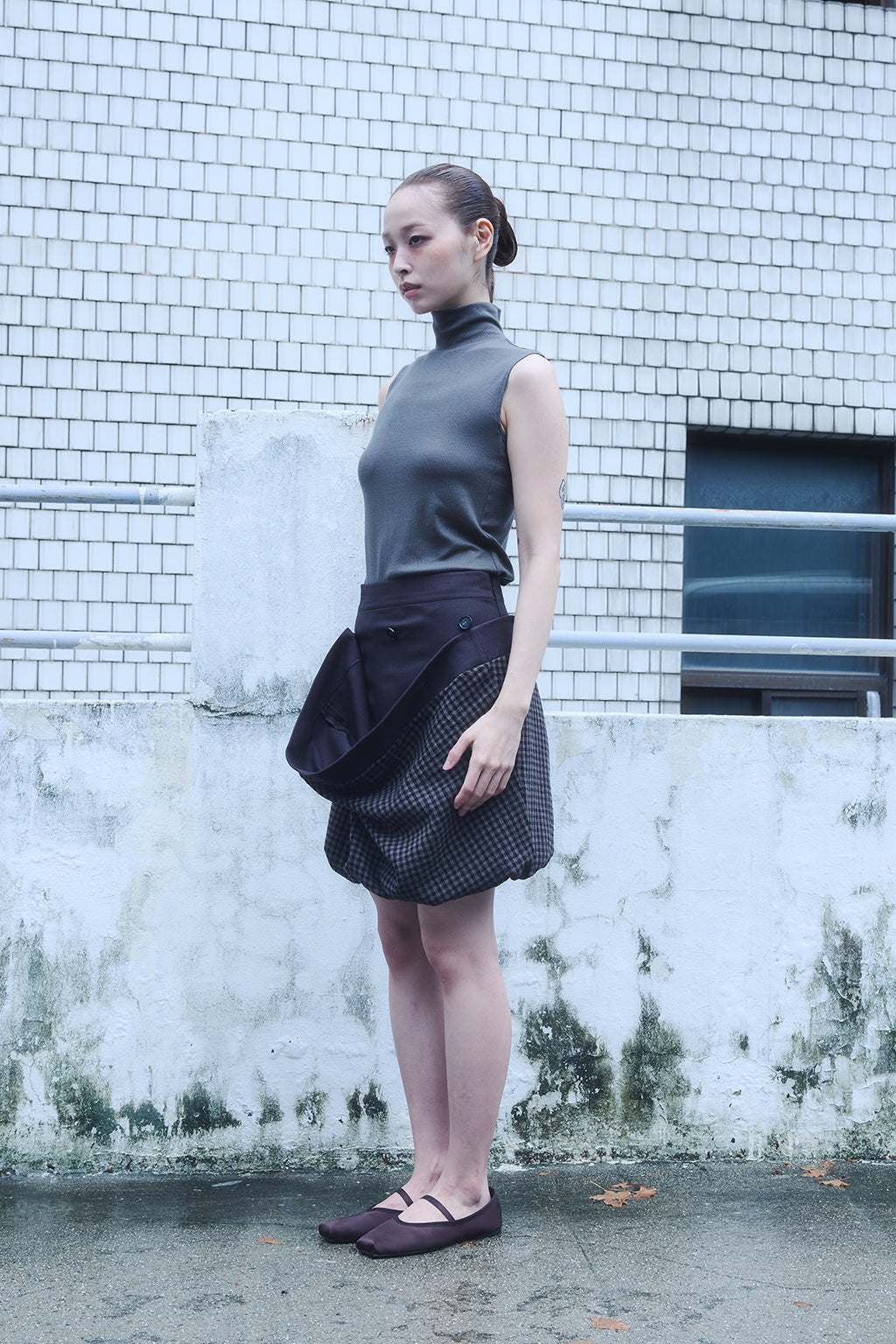 MULTIWAY CHECKED SKIRT / CHARCOAL