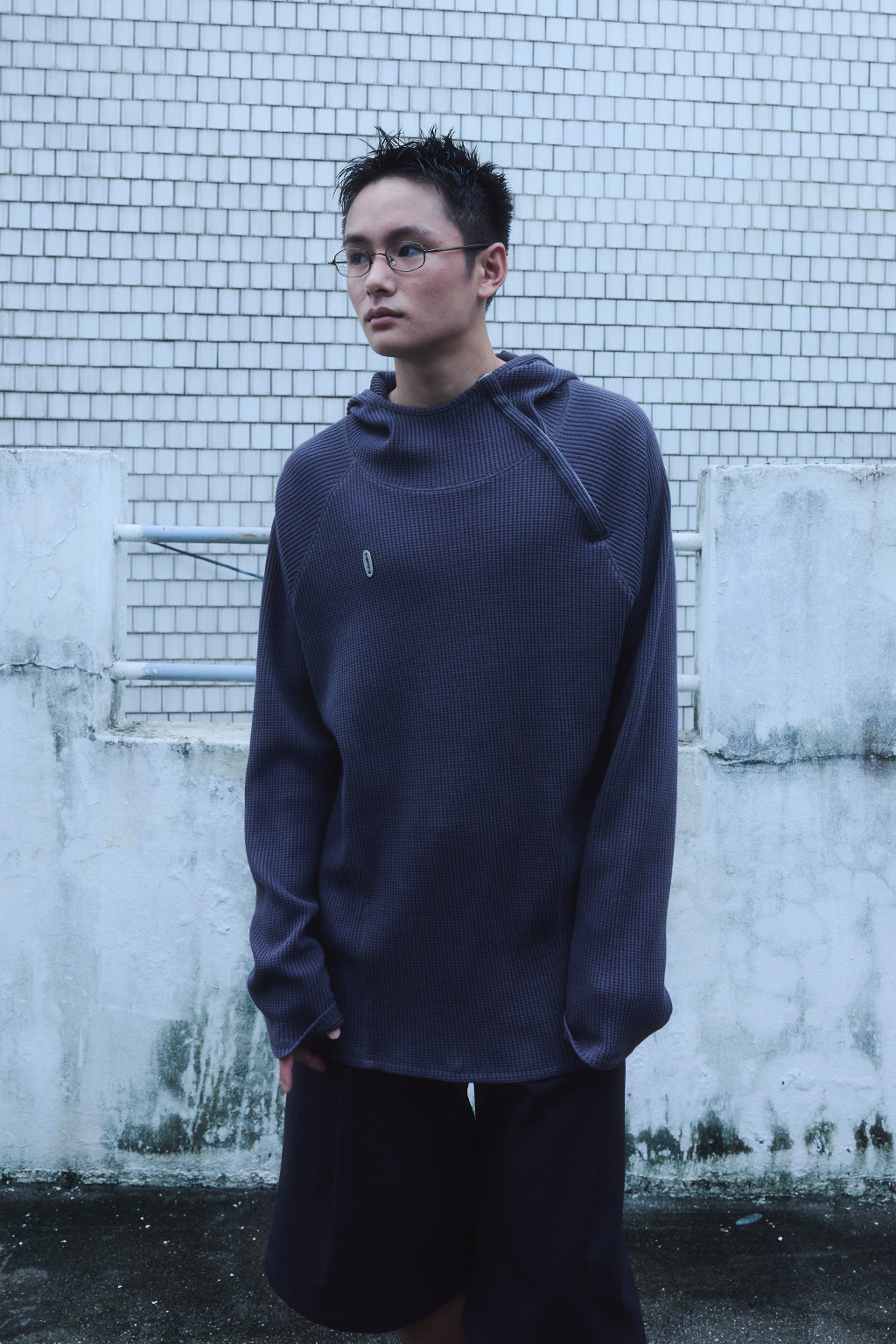 OVERSIZED WAFFLE HOODIE / DARK GRAY
