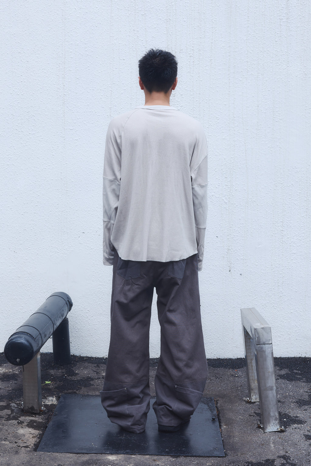 HEM POCKETS JEANS 3 / CHARCOAL