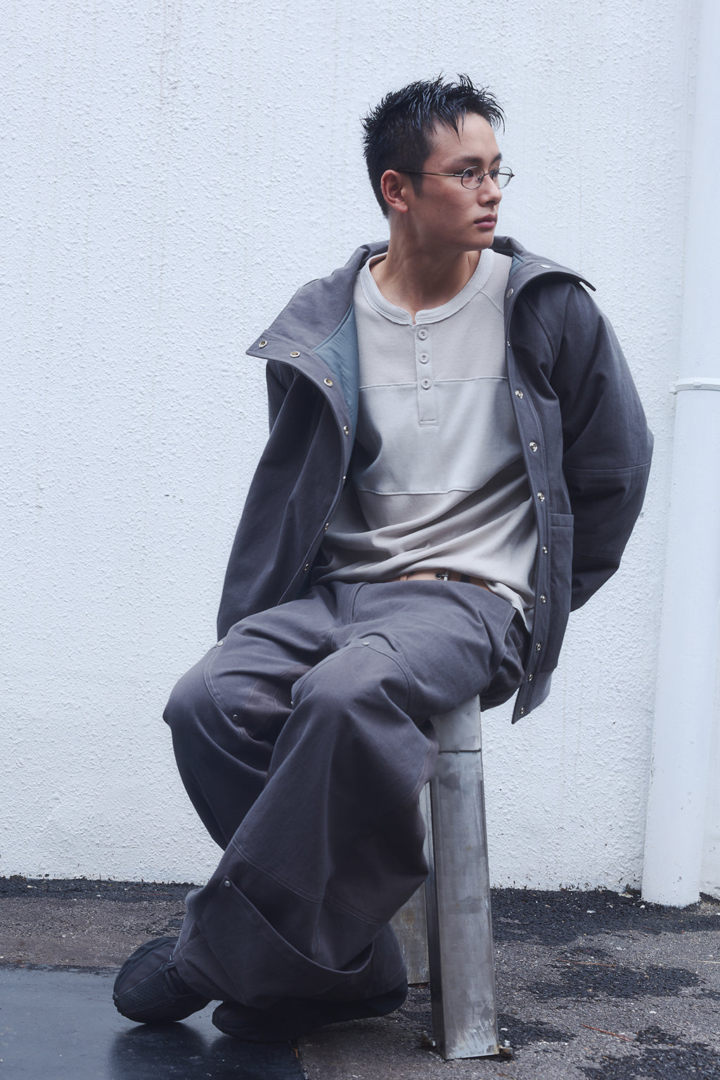 HEM POCKETS JEANS 3 / CHARCOAL
