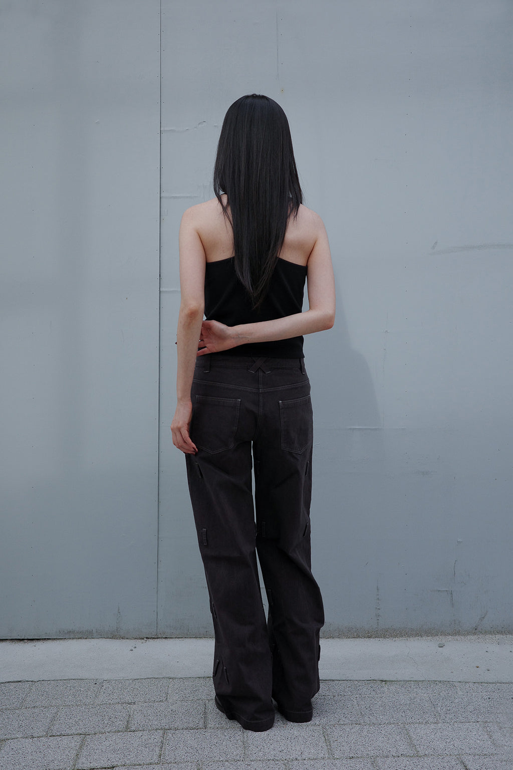 PIGMENT BUCKLE STRAPS PANTS / BROWN