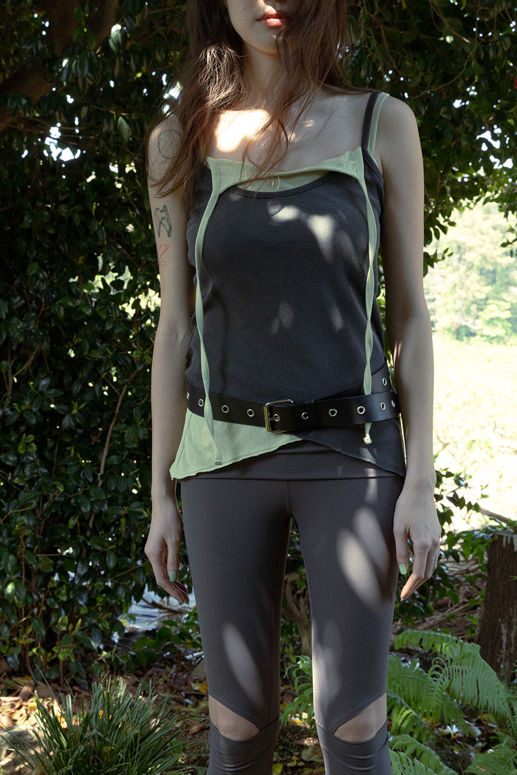 SLIT CUFFED LEGGINGS / BROWN