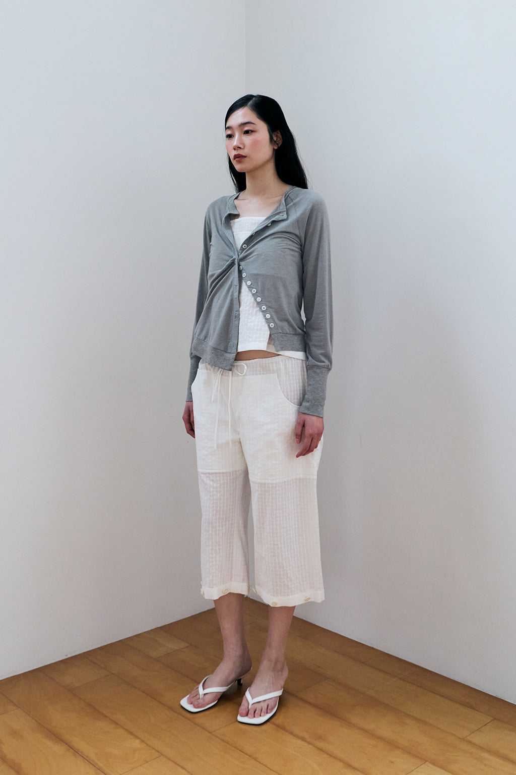 MODULAR RUFFLE CARDIGAN / GRAY