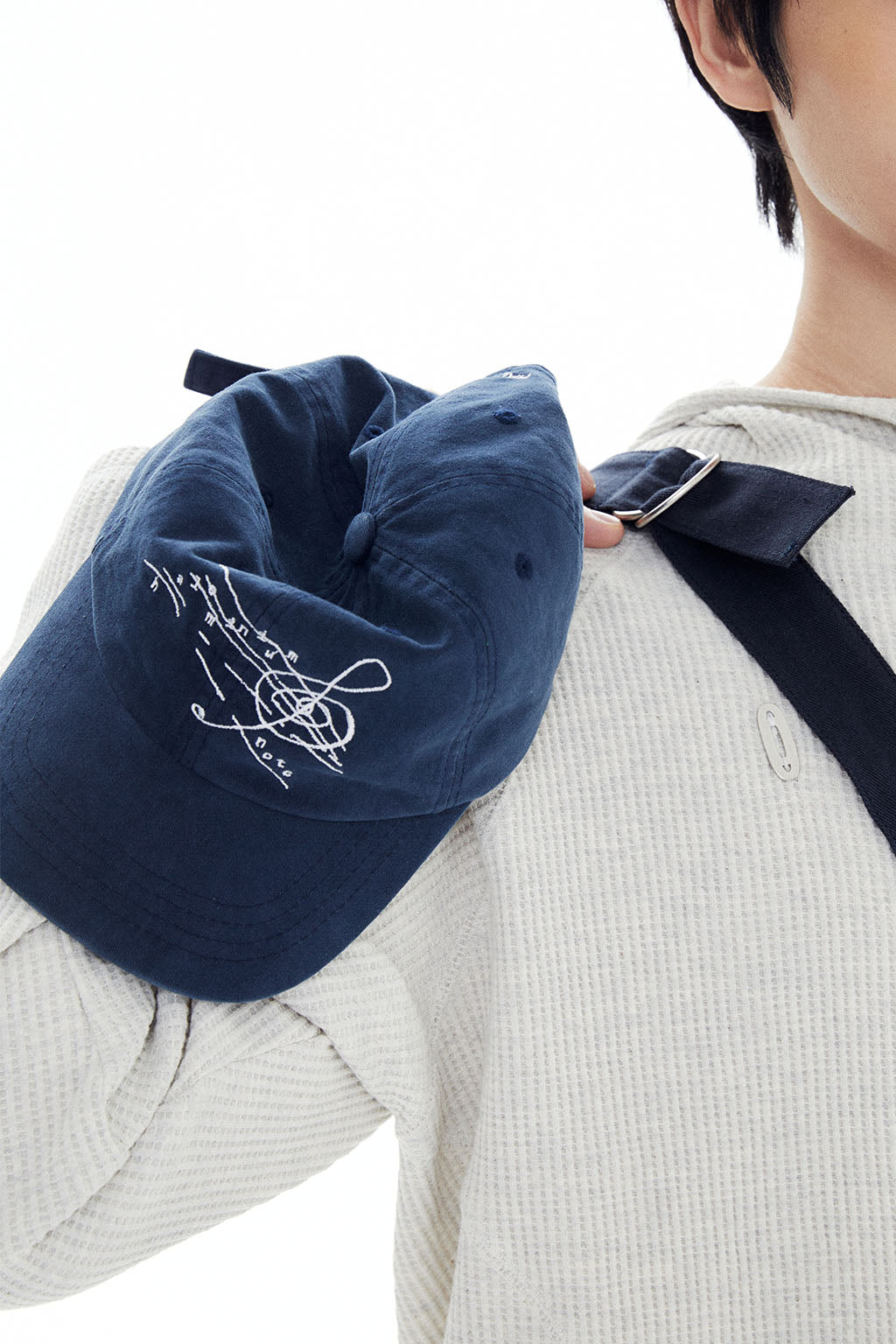 HALOMINIUM NOTE CAP / NAVY