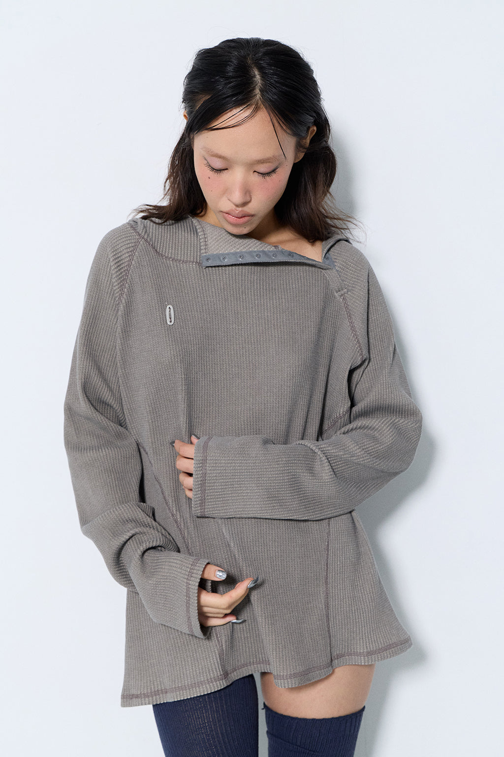 PIGMENT OVERSIZED WAFFLE HOODIE / BROWN
