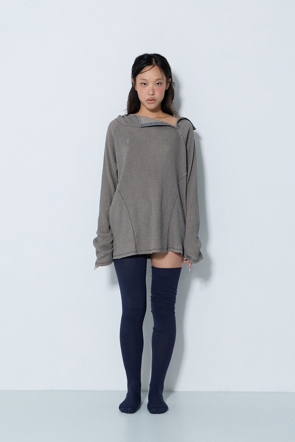 PIGMENT OVERSIZED WAFFLE HOODIE / BROWN