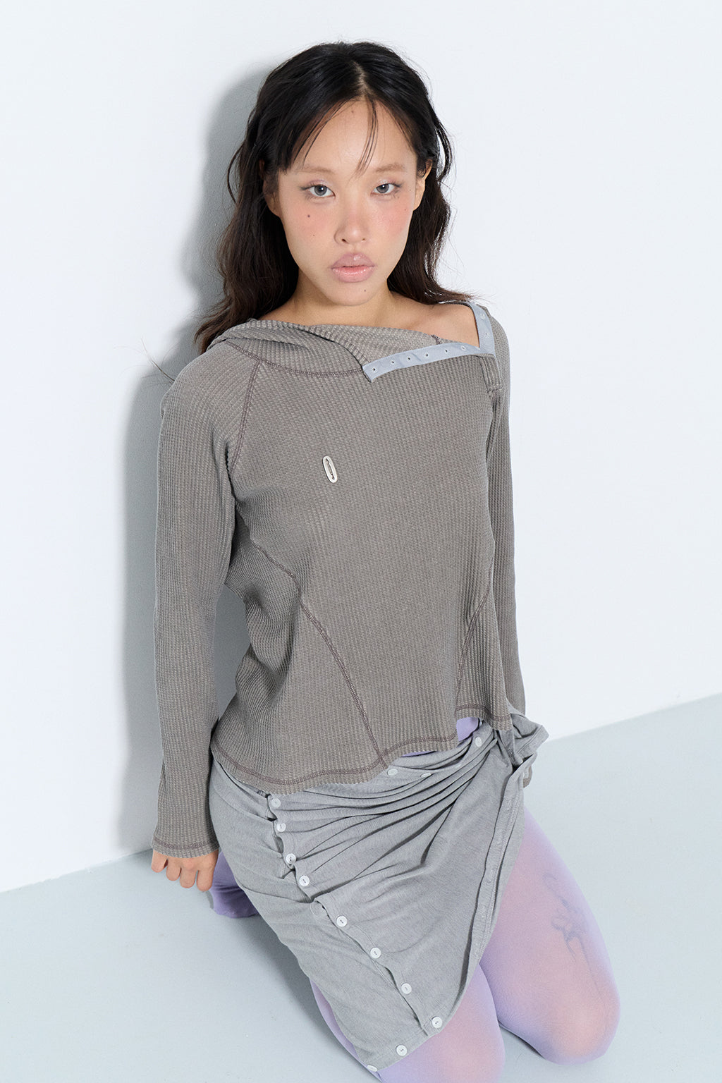 PIGMENT SLIM WAFFLE HOODIE / BROWN