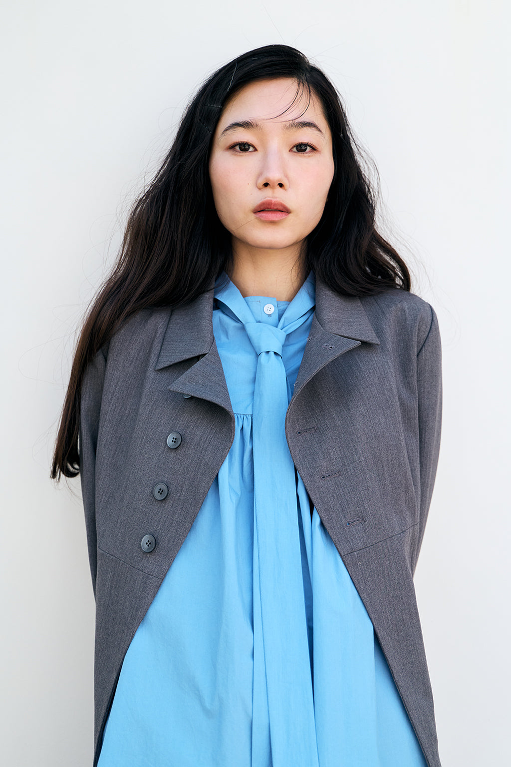 DOUBLE-BUTTON JACKET / GRAY