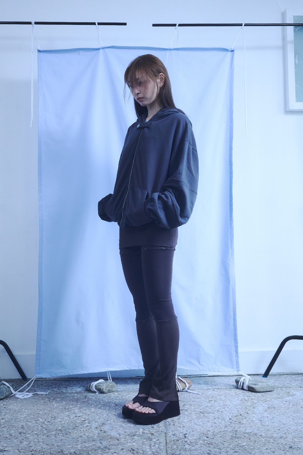 [9월 3주차 발송] PIGMENT ZIP HOODIE / ASH BLUE