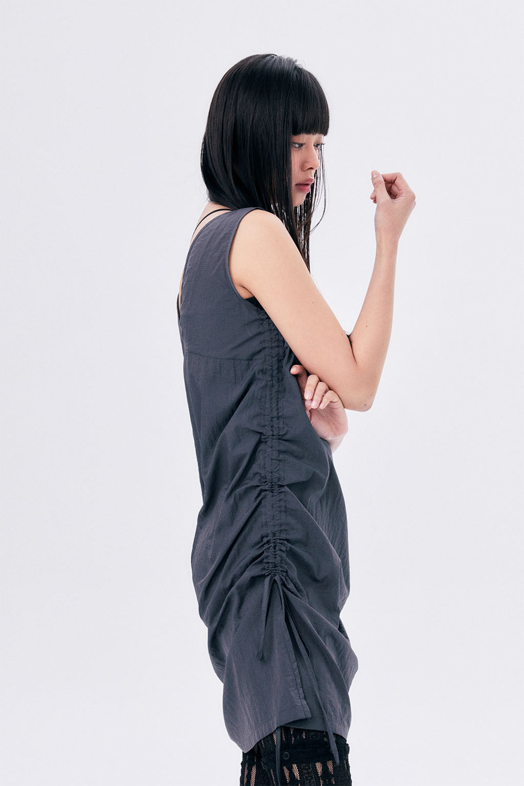 CHECK SHIRRED DRESS / ASH GRAY