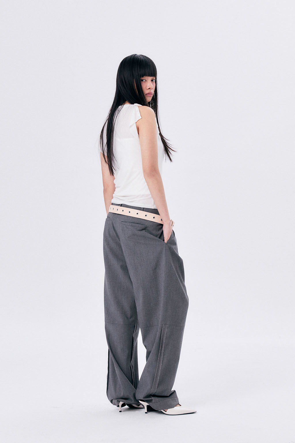 ONE TUCK WOOL PANTS 2 / GRAY