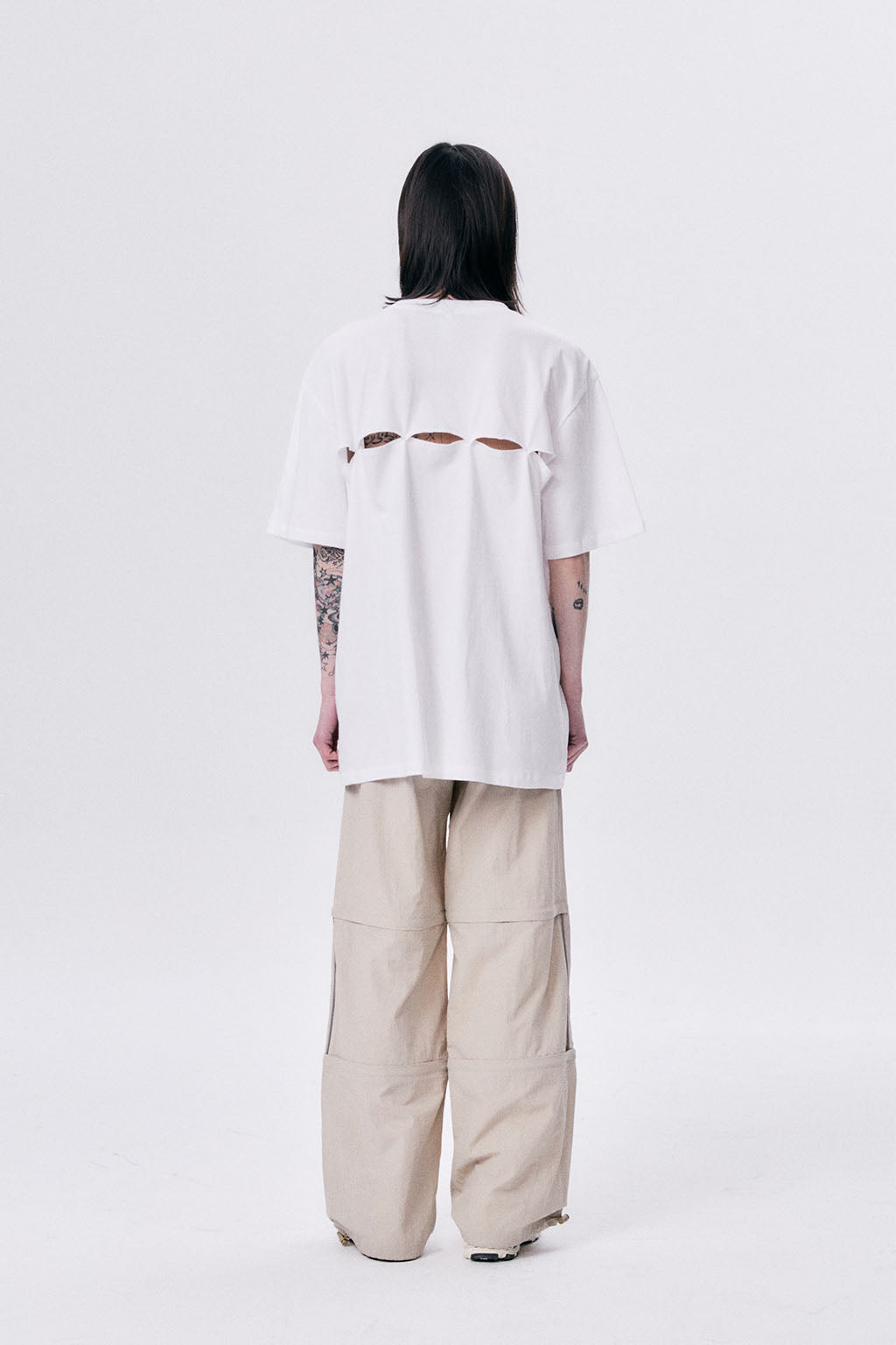 WAVE BACK YOKE OVERSIZED TEE / WHITE