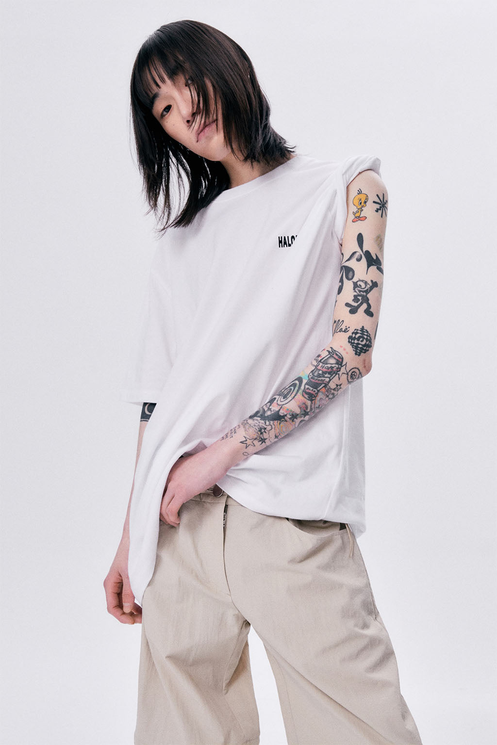 WAVE BACK YOKE OVERSIZED TEE / WHITE